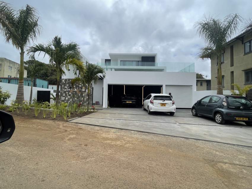 Project Manager - 0 - House  on Aster Vender