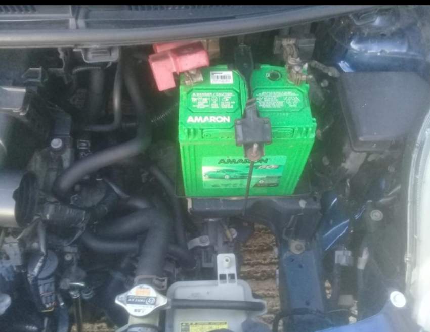 Toyota vitz 05 full options automatic 1300cc - 1 - Compact cars  on Aster Vender