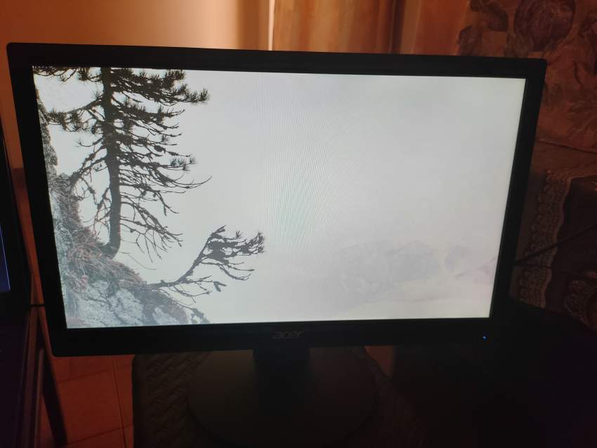 Acer 16inch monitor on Aster Vender