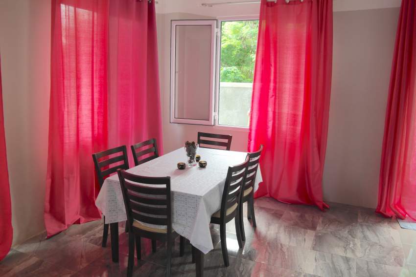 Albion location villa neuve 2 chambres climatisées  - 3 - House  on Aster Vender