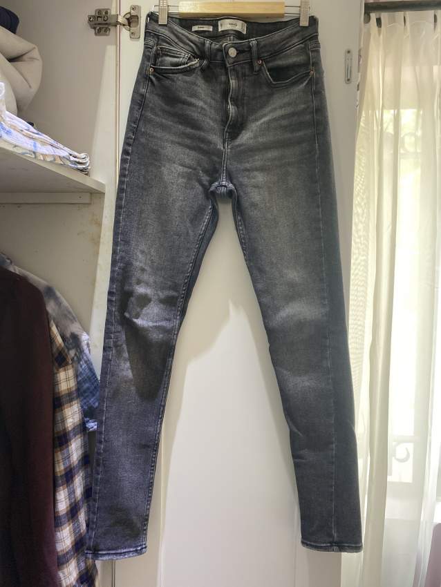 Mango jeans- SOHO on Aster Vender