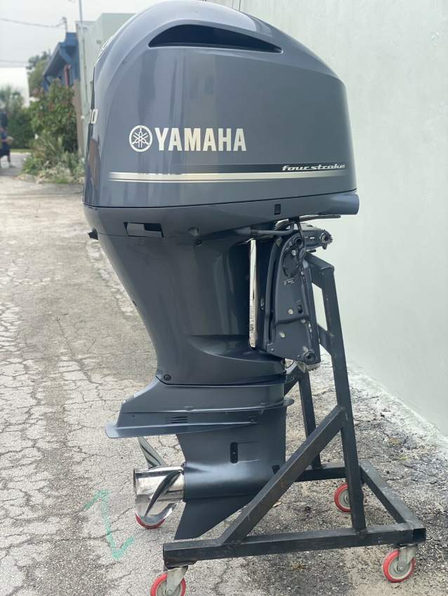 Yamaha 300HP/200hp/150hp/100hp Outboard/Mercury 40HP  on Aster Vender