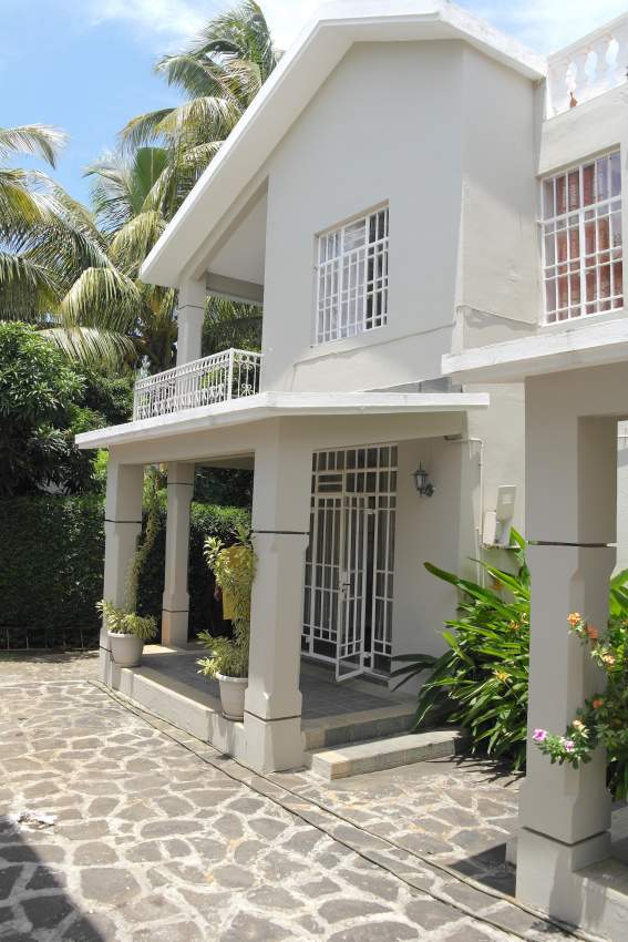 Flic en Flac location villa duplex 3 chambres climatisées non meublée  - 0 - Apartments  on Aster Vender