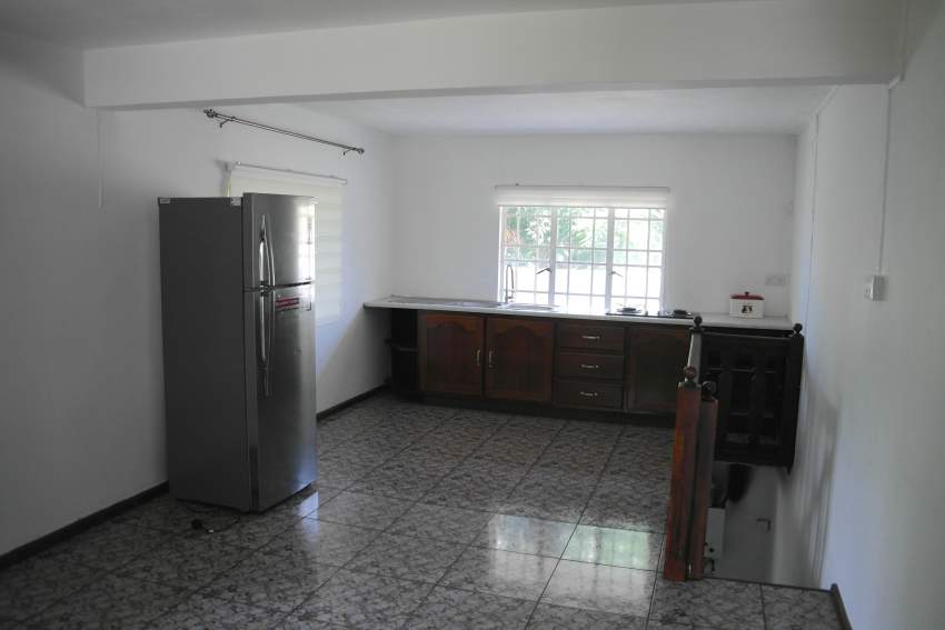 Flic en Flac location villa duplex 3 chambres climatisées non meublée  - 3 - Apartments  on Aster Vender