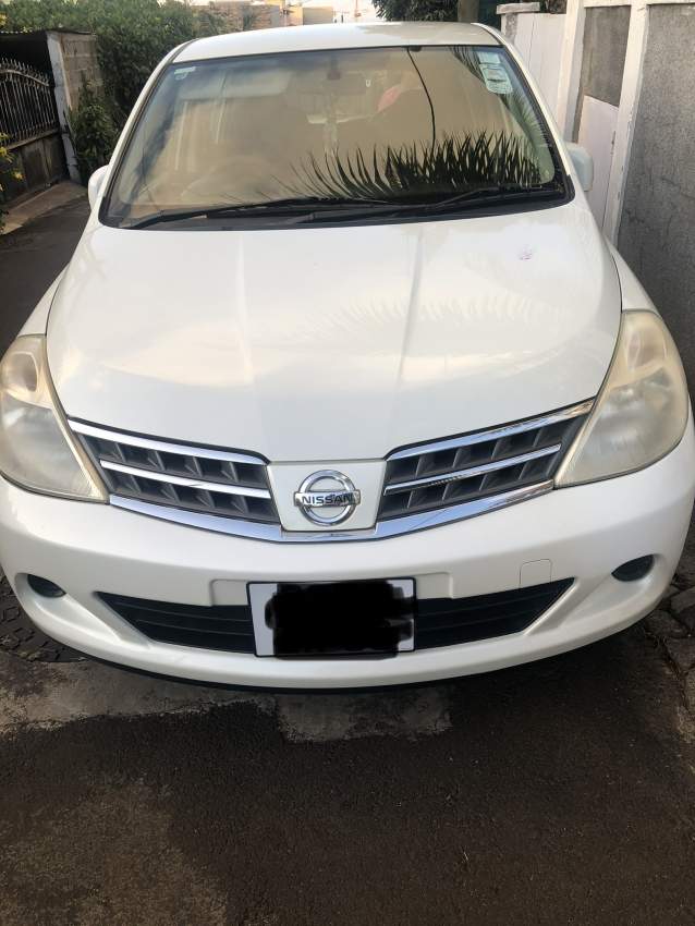 SOLD/ VENDU Car for sale / Voiture à vendre ( Nissan Tiida) - 0 - Compact cars  on Aster Vender