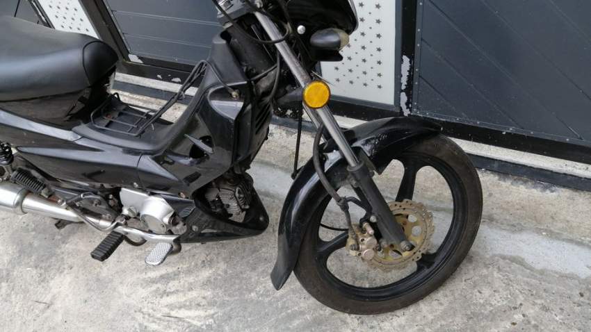 A debattre Delta serie AD - 0 - Roadsters  on Aster Vender