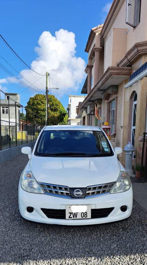 NISSAN Tida for sale - 1 - Family Cars  on Aster Vender