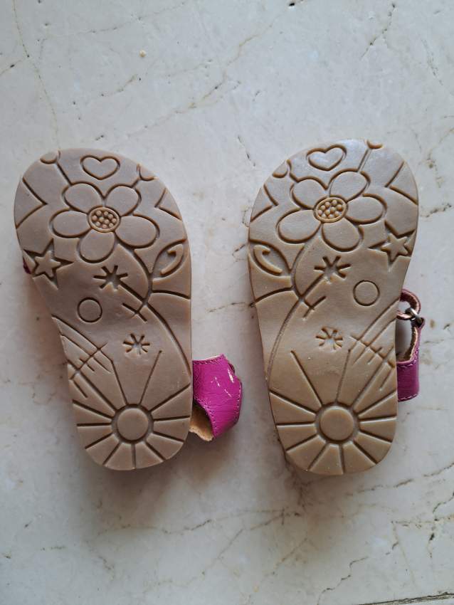 Sandal en cuir Woolworths EU 24 (2/4 ans) - 0 - Sandals  on Aster Vender