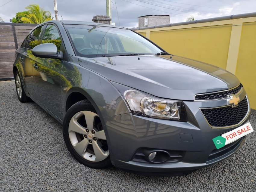 Chevrolet Cruze 2011 - 0 - Family Cars  on Aster Vender