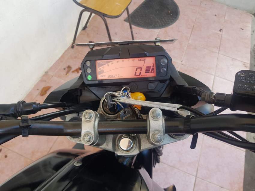 Yamaha fzn 150 injection 2.0 - 2 - Sports Bike  on Aster Vender