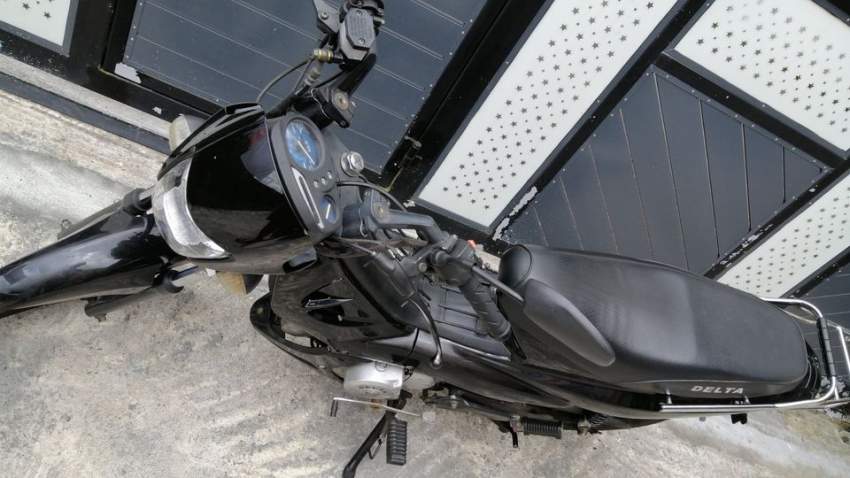 A debattre Delta serie AD (2018) - 5 - Roadsters  on Aster Vender