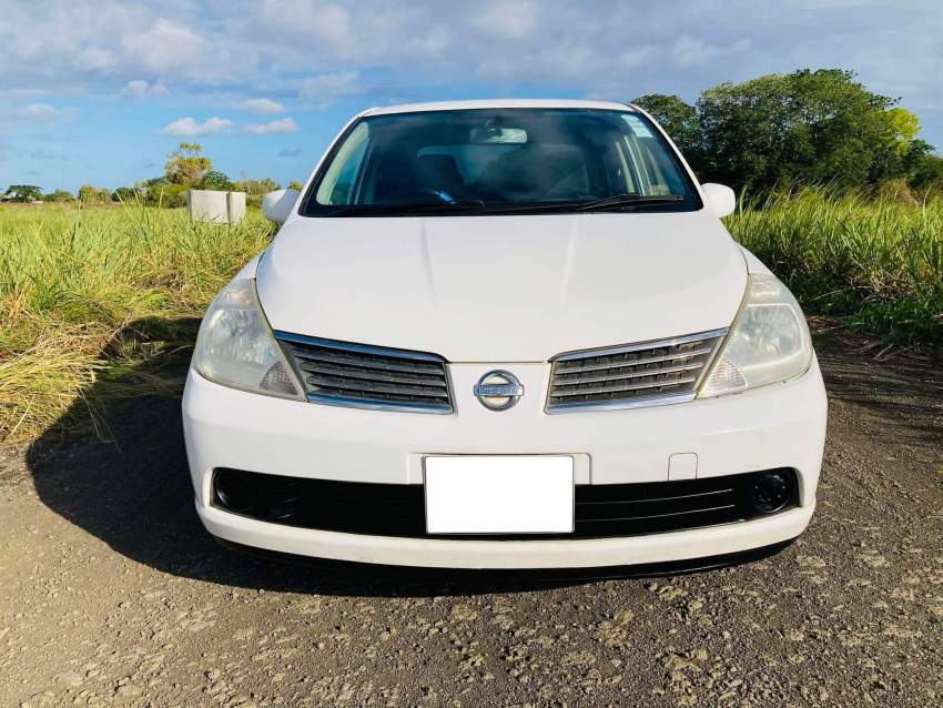 Nissan Tida - 1 - Family Cars  on Aster Vender