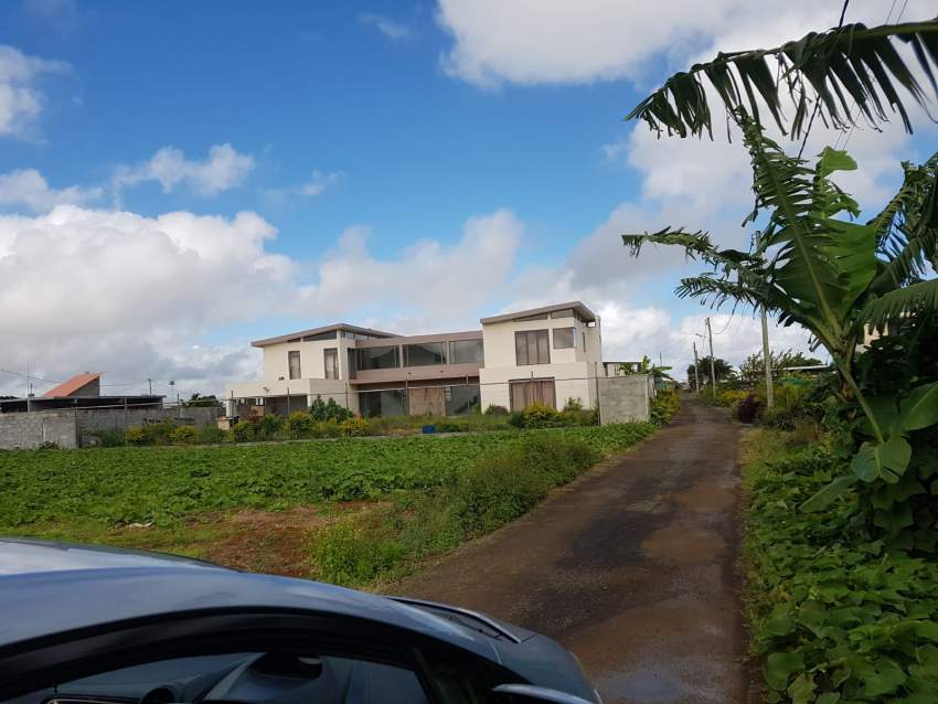 6 Perches Residential Land for Sale on Aster Vender