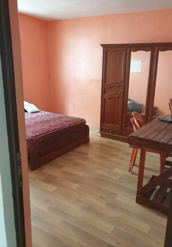 House for sale - 1 - House  on Aster Vender