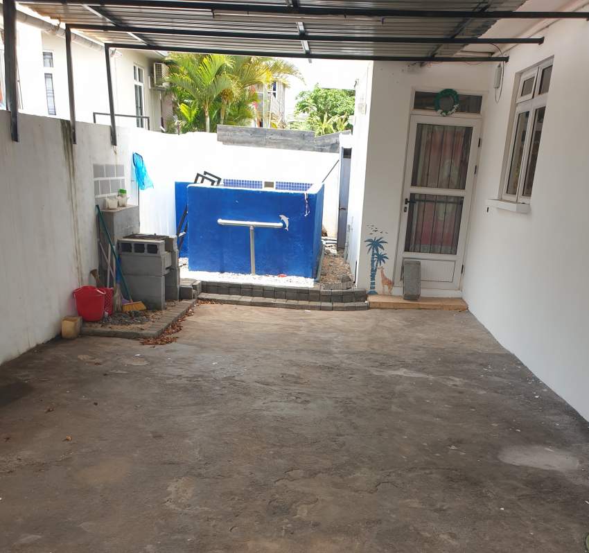 House for sale - 0 - House  on Aster Vender