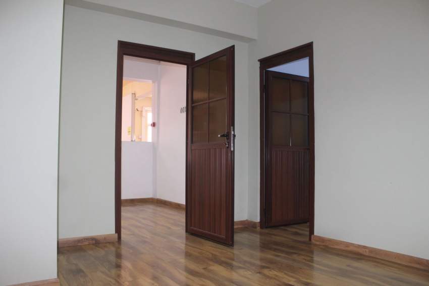 Commercial space for rent in Yadhoo building, QB - First floor - 50m² - 3 - Commercial Space  on Aster Vender