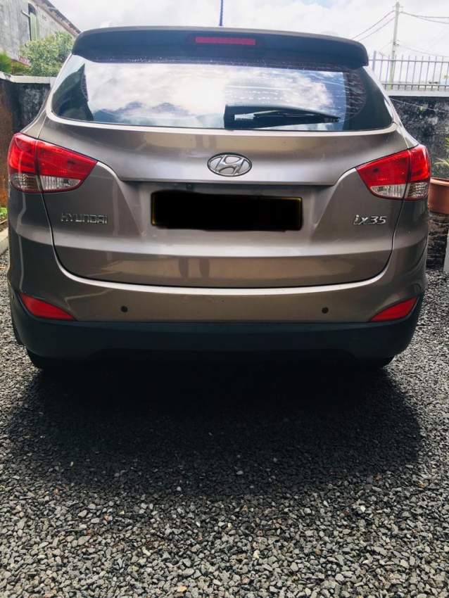 hyundai ix35 - 2 - SUV Cars  on Aster Vender