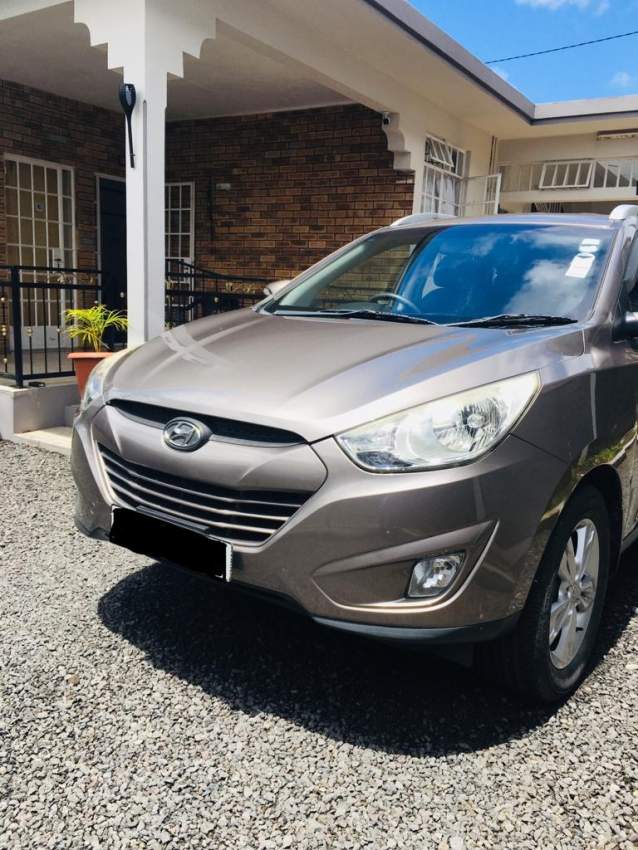 hyundai ix35 - 6 - SUV Cars  on Aster Vender