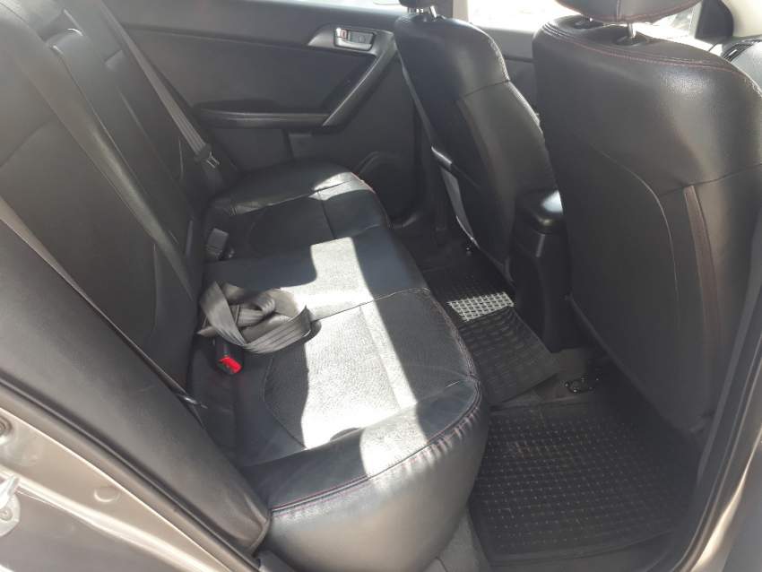 Kia Cerato 2012 - 6 - Family Cars  on Aster Vender