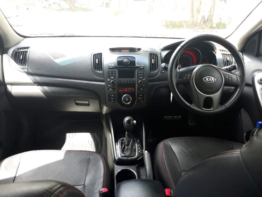 Kia Cerato 2012 - 5 - Family Cars  on Aster Vender