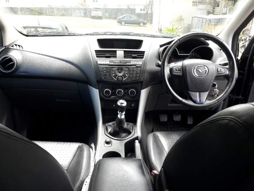 Mazda BT 50 - 6 - Pickup trucks (4x4 & 4x2)  on Aster Vender