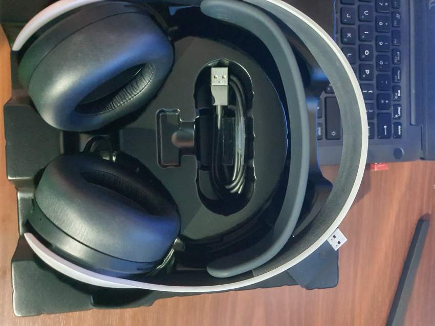 Sony PULSE 3D Wireless Gaming Headset - 0 - Headphone  on Aster Vender