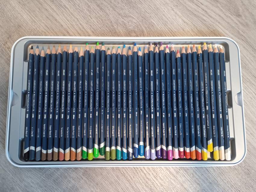 Derwent Watercolor Pencils (32) - 0 - Creative arts  on Aster Vender