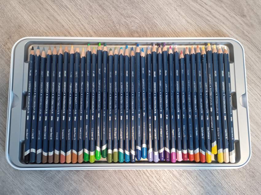 Derwent Watercolor Pencils (32) - 0 - Creative arts  on Aster Vender