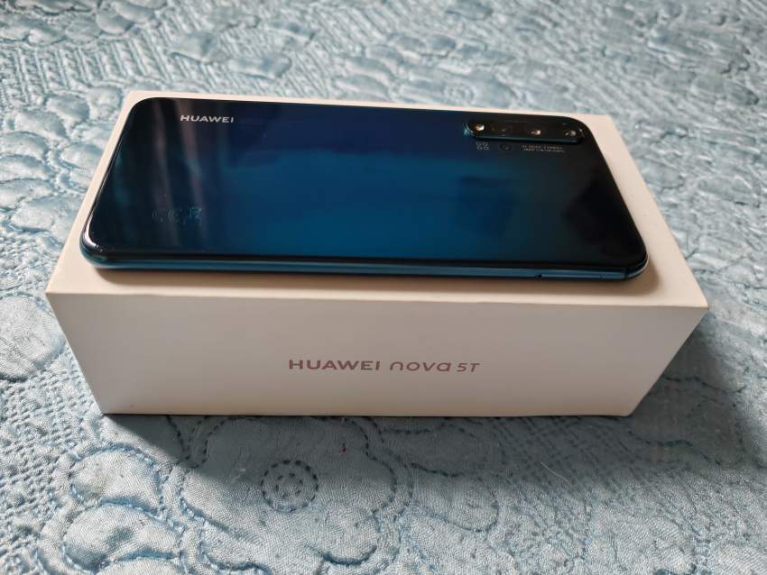 Huawei Nova 5T on Aster Vender