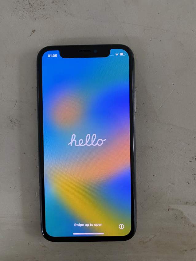 iPhone x  on Aster Vender