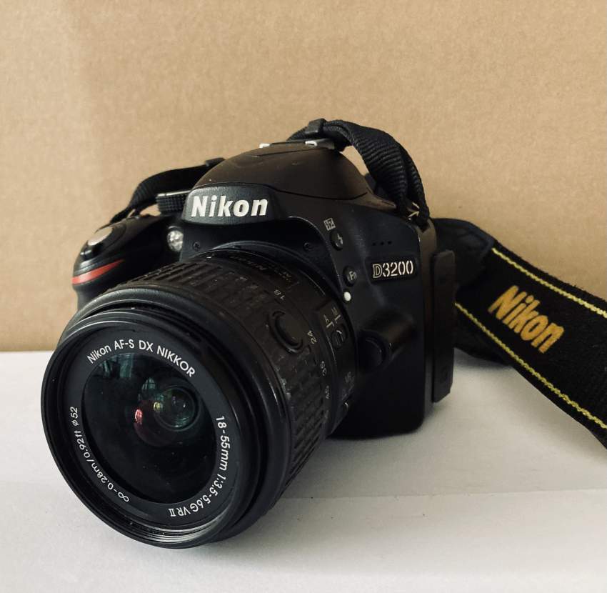Digital Camera - Nikon D3200