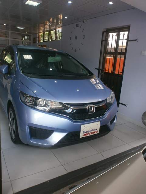 HONDA FIT  L PACKAGE YR DEC 2015   - 0 - Family Cars  on Aster Vender