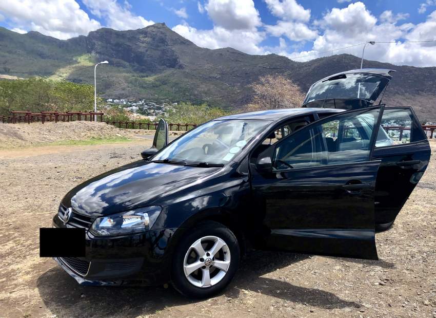 VW polo 2015 1200cc manual - 2 - Compact cars  on Aster Vender