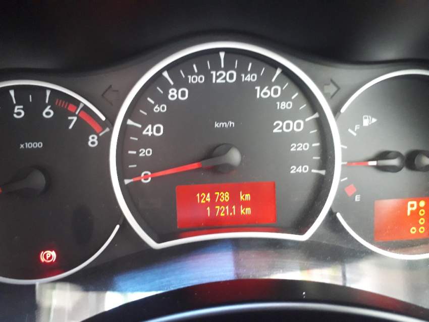 2009 Renault Koleos Executive SUV - 6 - SUV Cars  on Aster Vender