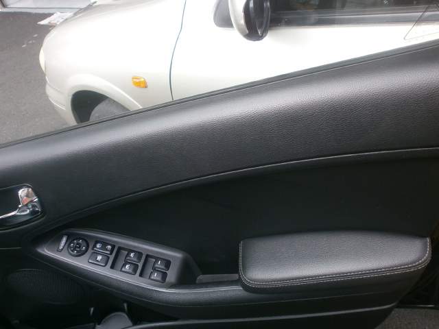 KIA CERATO FORTE K 3 - 4 - Family Cars  on Aster Vender