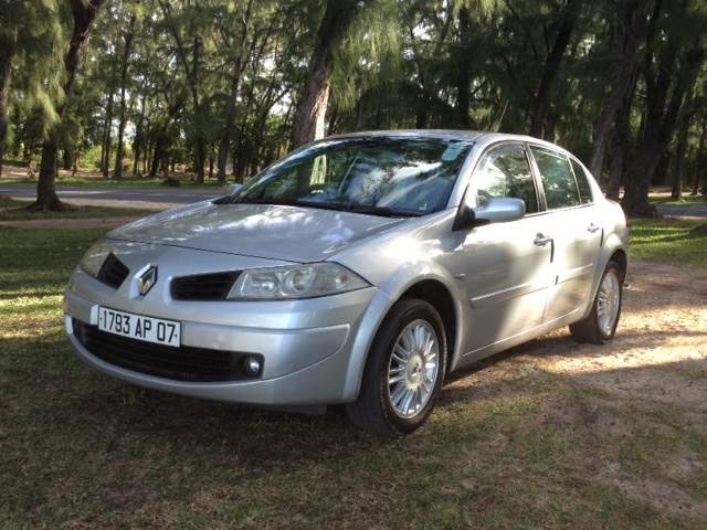 renault megane 2 - 1 - Family Cars  on Aster Vender