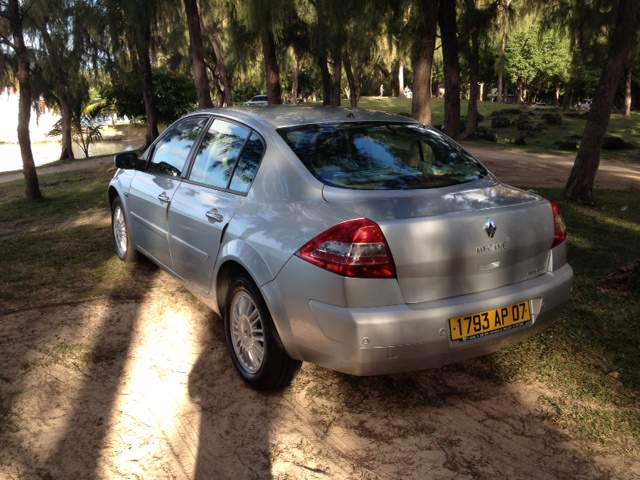 renault megane 2 - 2 - Family Cars  on Aster Vender