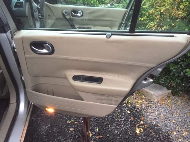 renault megane 2 - 8 - Family Cars  on Aster Vender