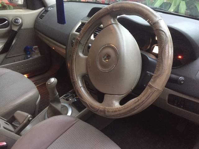 renault megane 2 - 3 - Family Cars  on Aster Vender