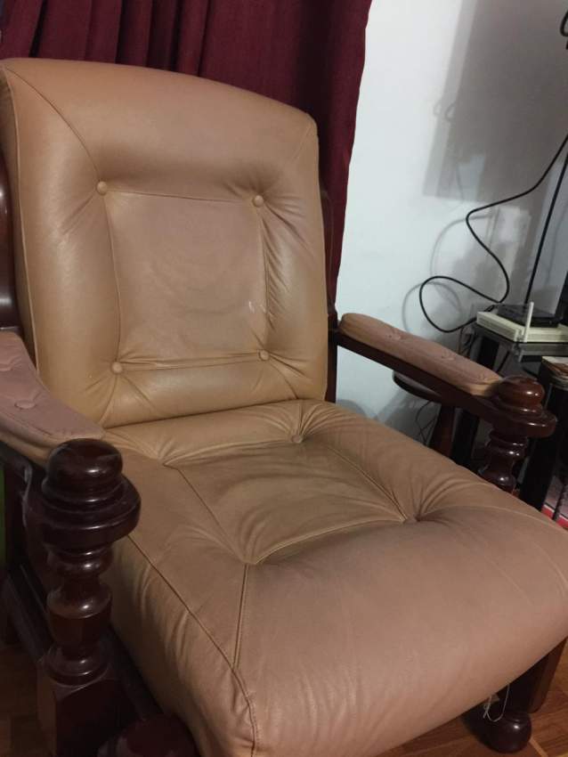 Beige leather sofa set - 1 - Sofas couches  on Aster Vender