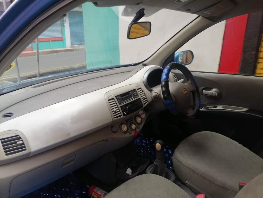 Nissan March AK12 year 03 - 1 - Compact cars  on Aster Vender