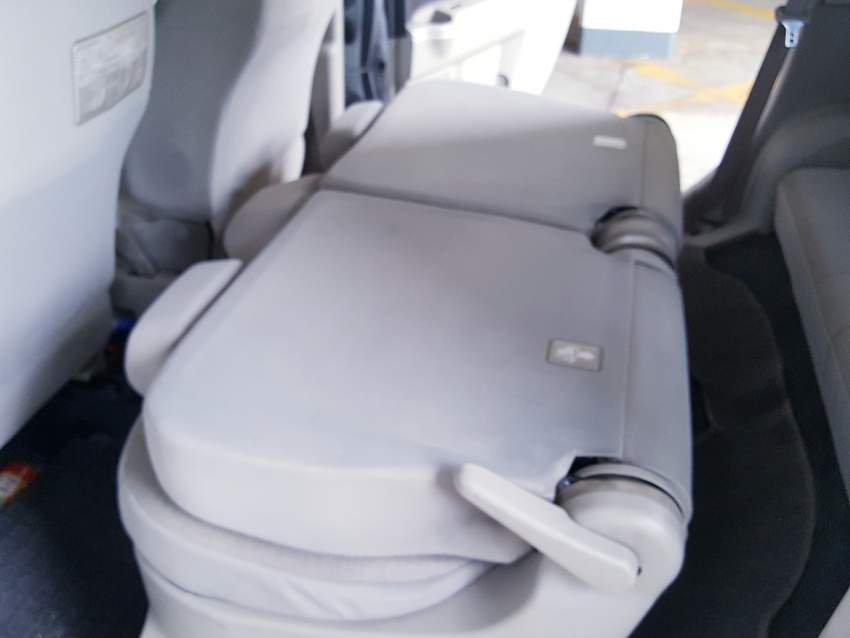 Toyota passo sette - 2 - SUV Cars  on Aster Vender