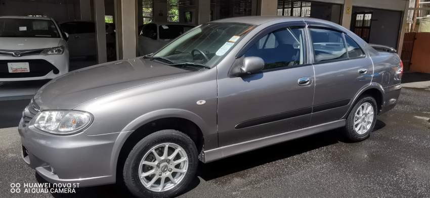 Nissan sunny N 18 - 5 - Family Cars  on Aster Vender