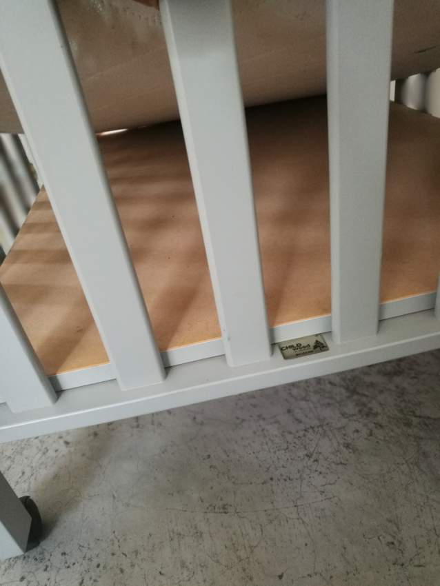 Parc/ Berceau - 0 - Other Baby Care Products  on Aster Vender