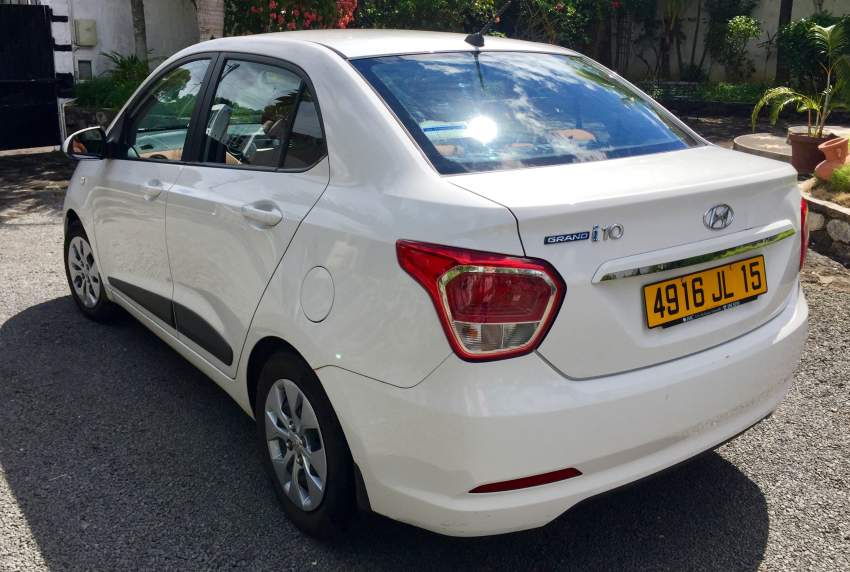 Hyundai Grand i10 - 2 - Compact cars  on Aster Vender