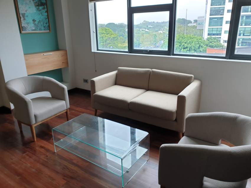 Sofa and armchairs on Aster Vender