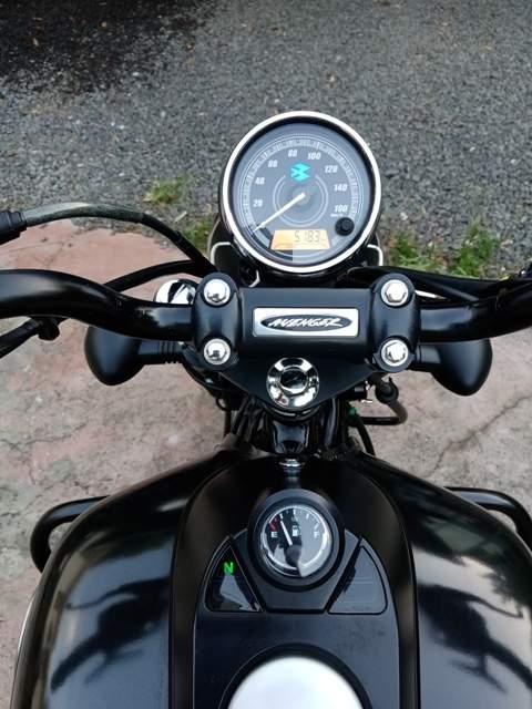 Bajaj Avenger 220 - 5 - Cruisers & Choppers  on Aster Vender