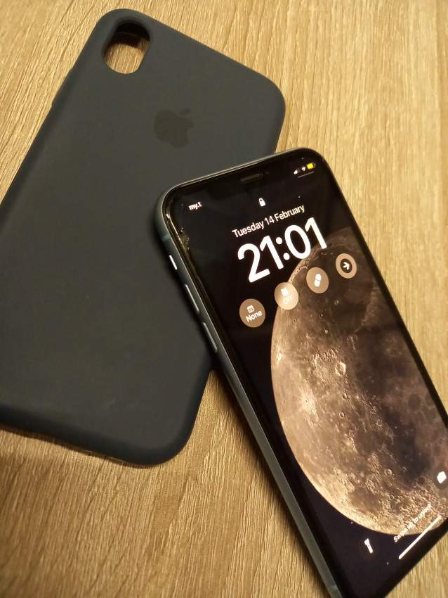 IPHONE XR FOR SALE (blue) - 1 - iPhones  on Aster Vender