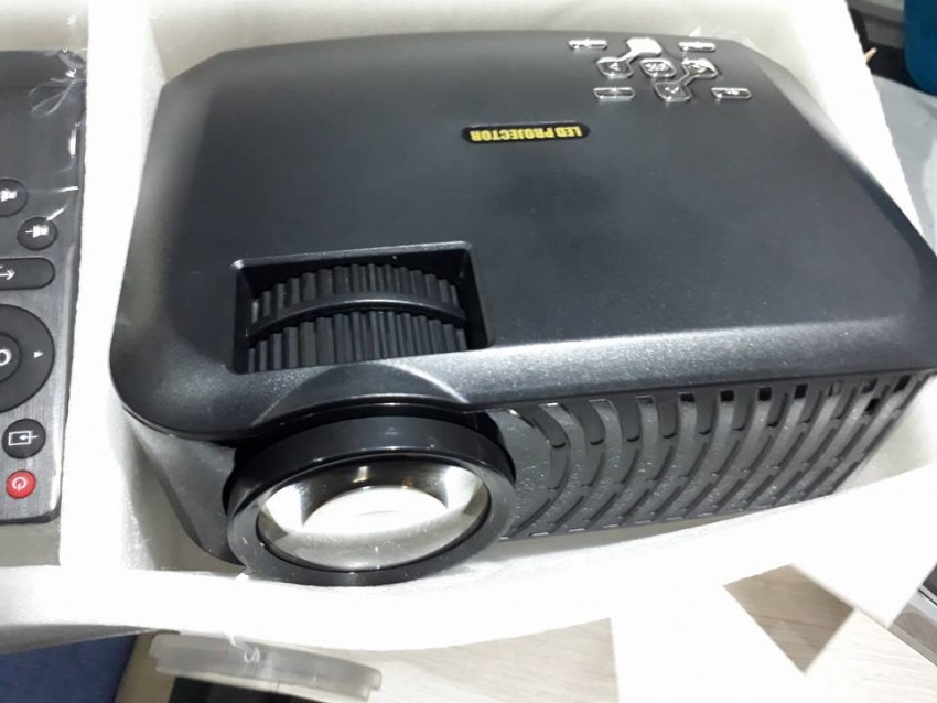 Projector for sale at Island Cell - 2 - All Informatics Products  on Aster Vender