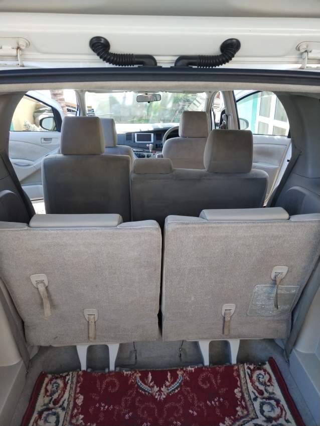 Toyota isis - 2 - Family Cars  on Aster Vender